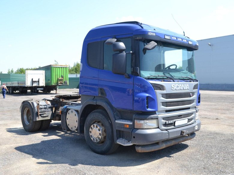 Скания седельный тягач 6х2 2020 года выпуска задняя пневмоподвеска