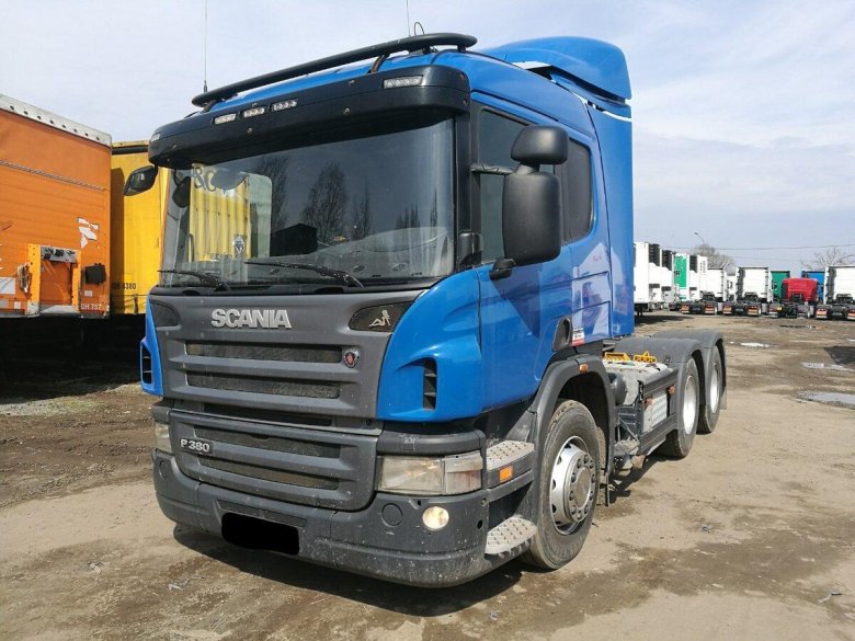 Scania p380 6x4 тягач