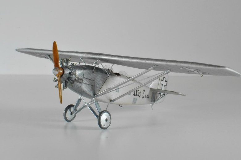 Самолет модель