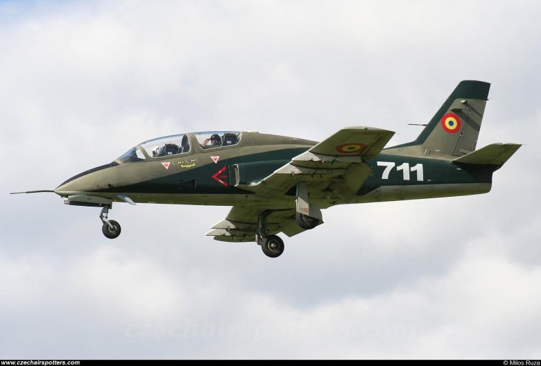 Iar 99 самолет