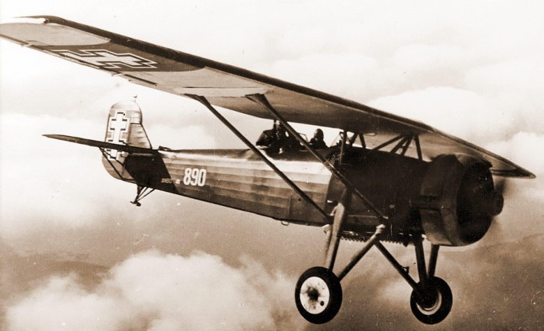 Antanas Gustaitis (самолёт разведчик Anbo)