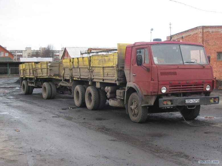 КАМАЗ 5320 С прицепом