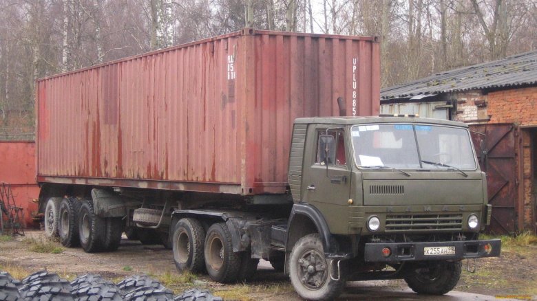 КАМАЗ 53212 контейнеровоз