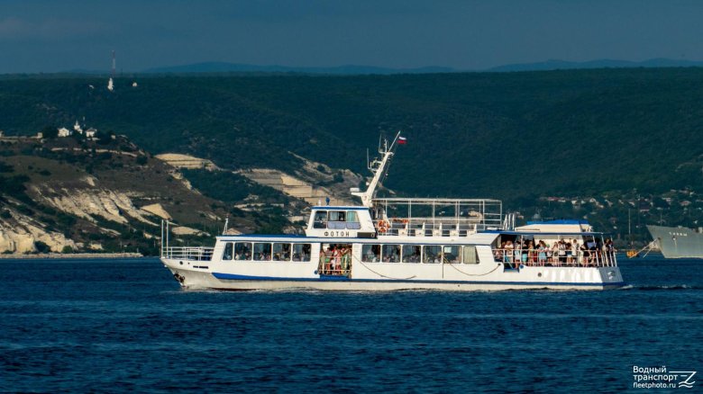 Пассажирский катер Григорий Овчинников Севастополь
