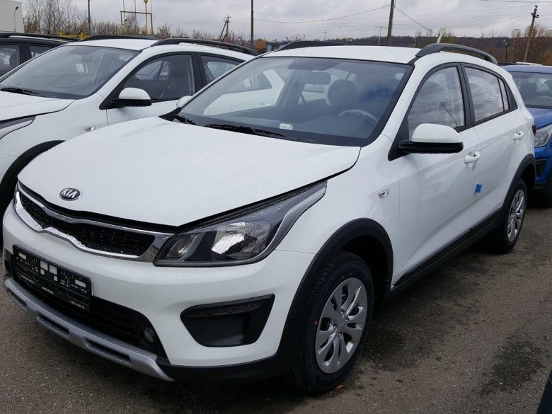 Киа Rio x-line IV 1.6 MT (123 Л.С.) Б/У серый