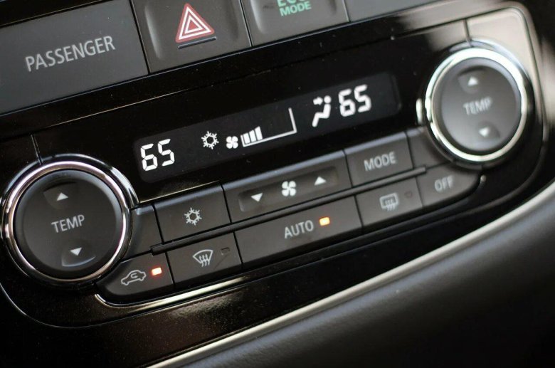 Аутлендер климат контроль