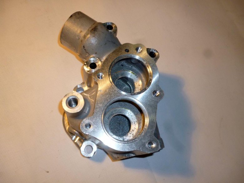 Корпус термостата КАМАЗ 740