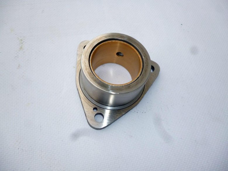 Корпус подшипника распредвала КАМАЗ 740