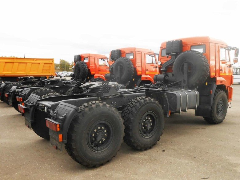 Седельный тягач КАМАЗ 53504-6030-50