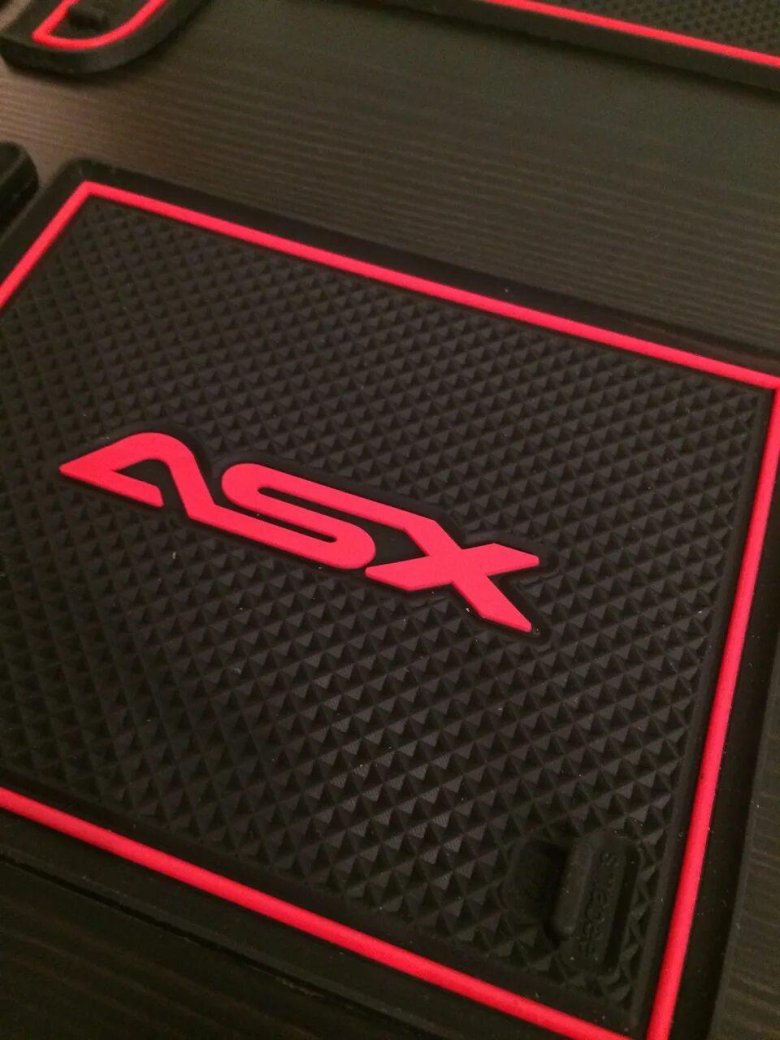 Коврики в ниши салона Mitsubishi ASX