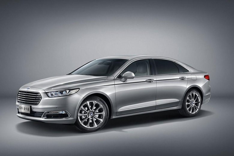 Форд Таурус 2015
