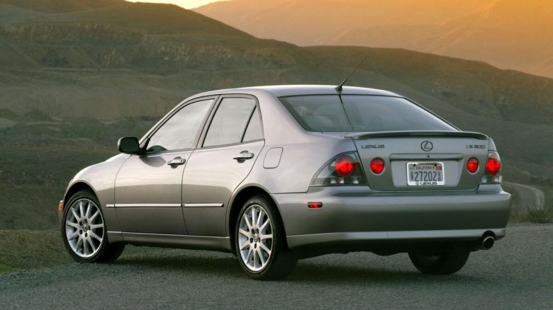 Лексус is300