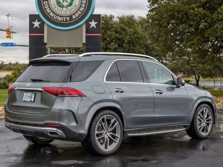 Мерседес-Бенц GLE 400d