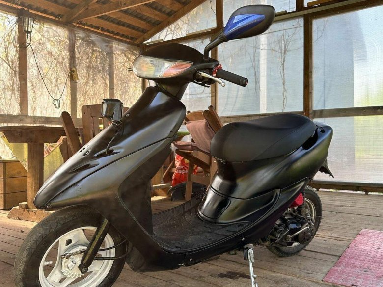 Скутер honda dio