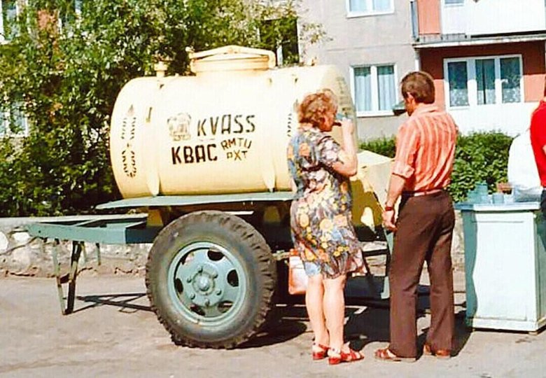 Квас в бочках ссср