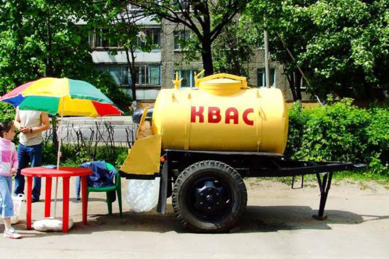 Желтая бочка квас СССР