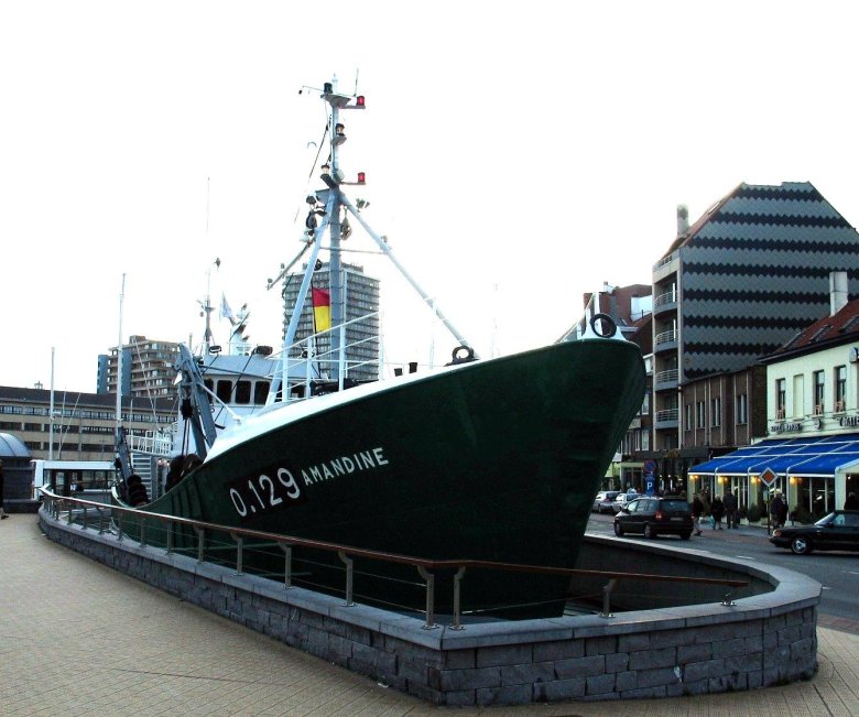 Маяк Ланге Нелле, Остенд, Бельгия