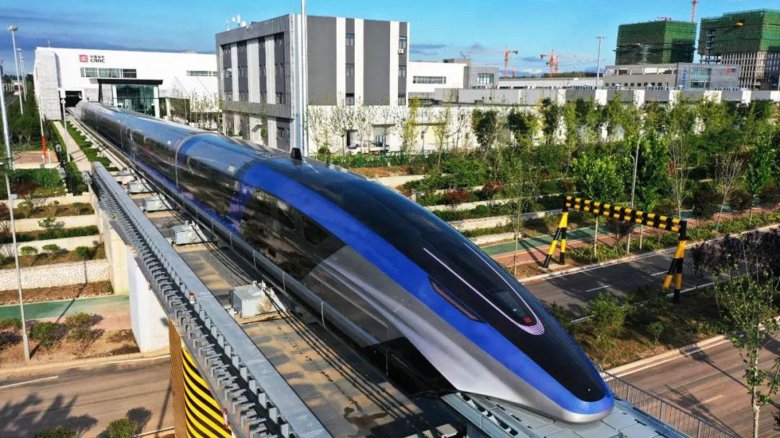 Поезд Маглев в Шанхае