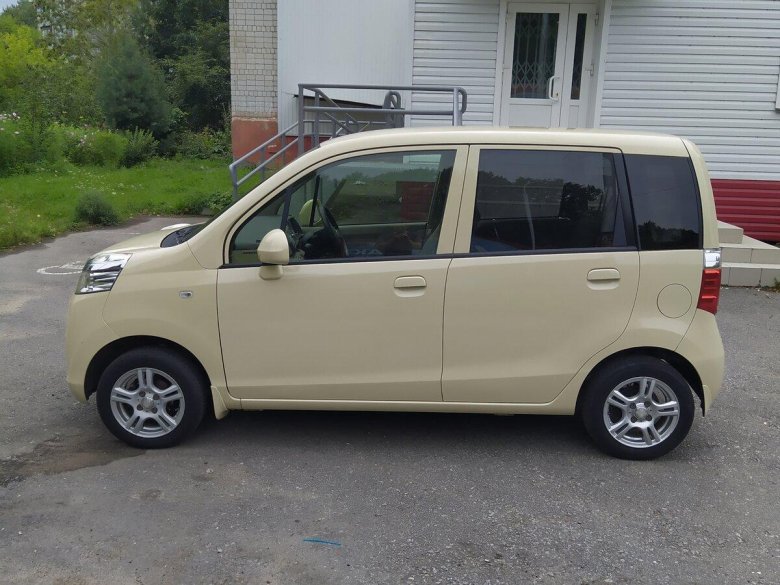 Хонда лайф дива