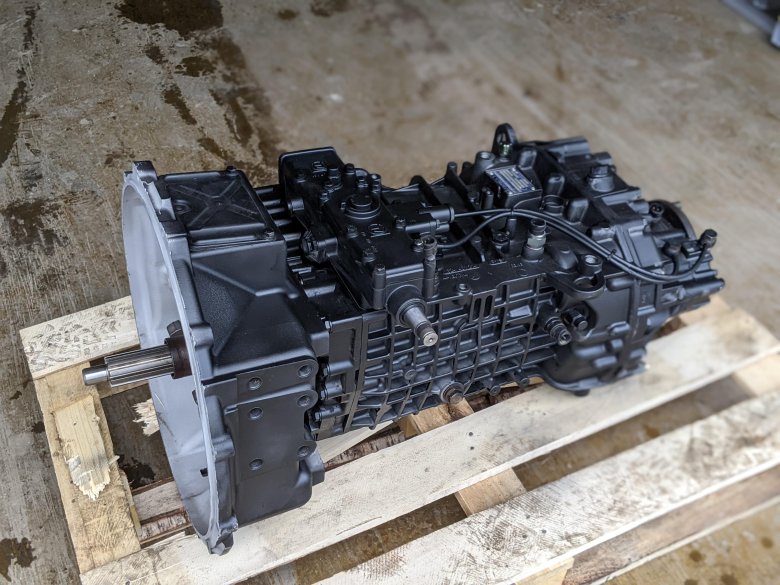 Коробка на камаз