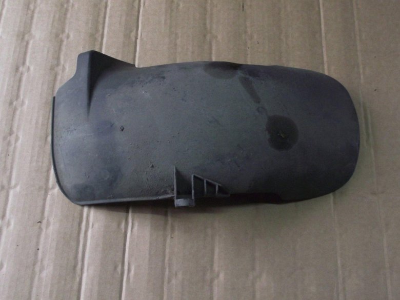 Пластик над колесом как называется