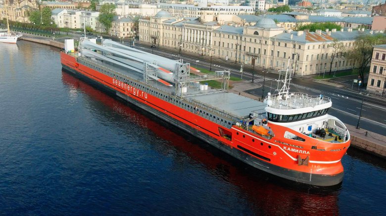 Теплоход Камилла сухогруз