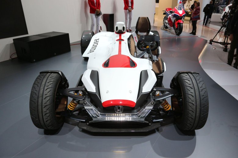 Хонда 2&amp;4 Concept