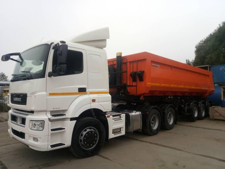 Седельный тягач КАМАЗ 65206