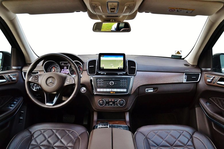 Mercedes-Benz GLS 500 4m