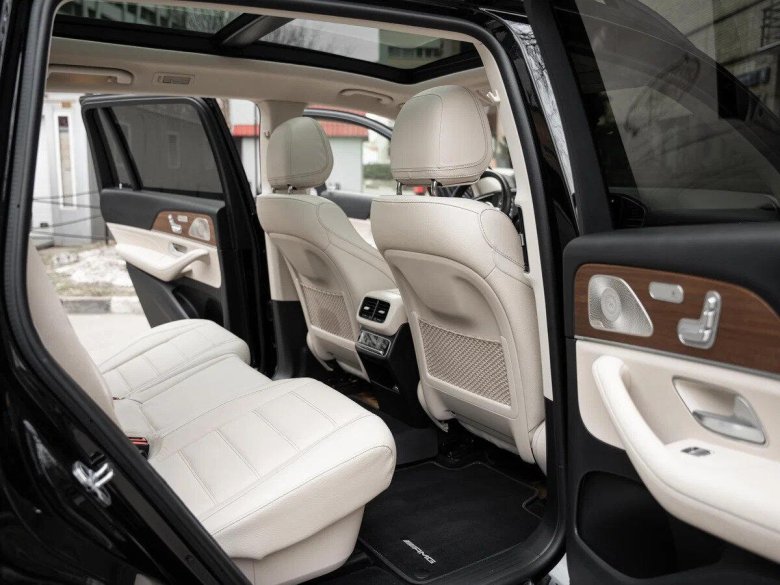 Mercedes benz gls 400 d 4 matic