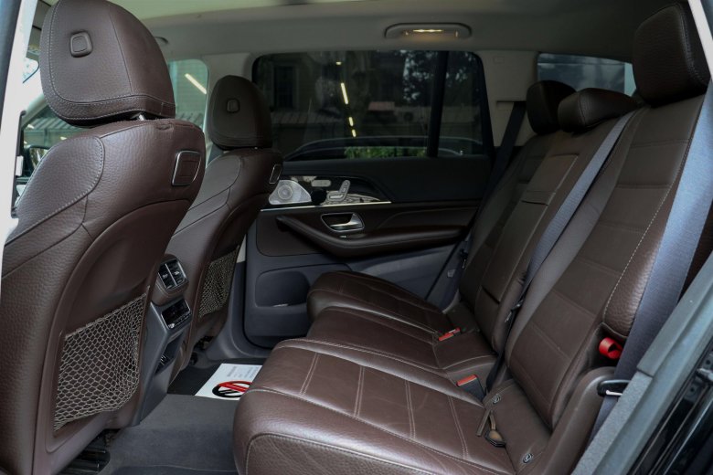 Mercedes benz gls 400 d 4 matic