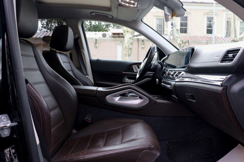 Mercedes benz gls 400 d 4 matic