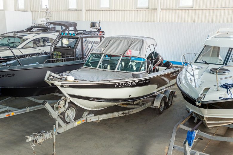 Алюмакрафт трофи 205