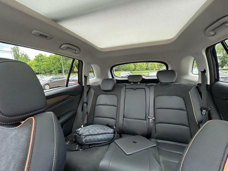 Skywell et5 фото салона