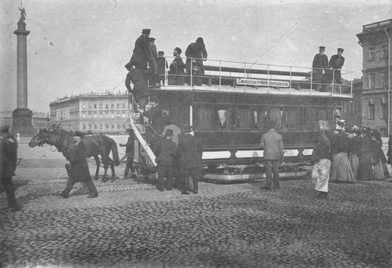 Омнибус 19 века в Петербурге