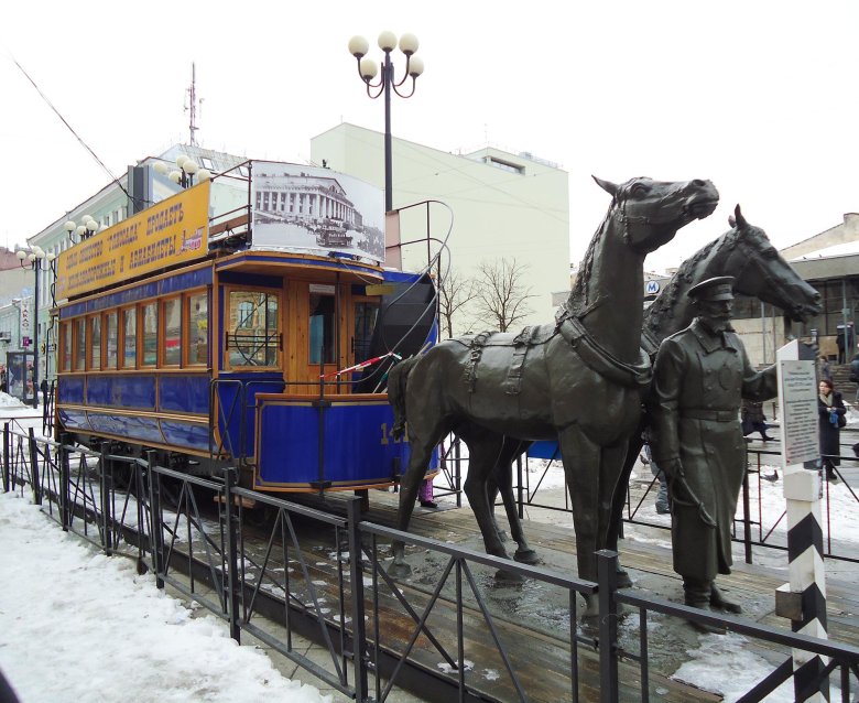 Памятник Конке в Санкт-Петербурге