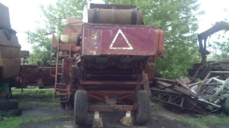 Комбайн Колос СК-6 сзади