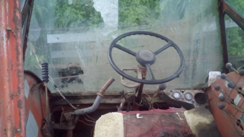 СК-6 Колос кабина