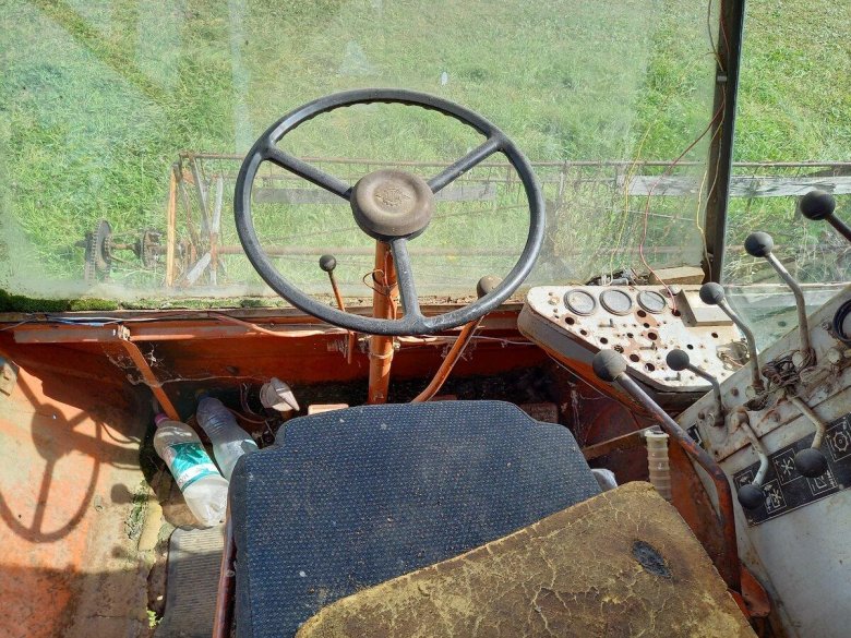 СК-5 Нива кабина