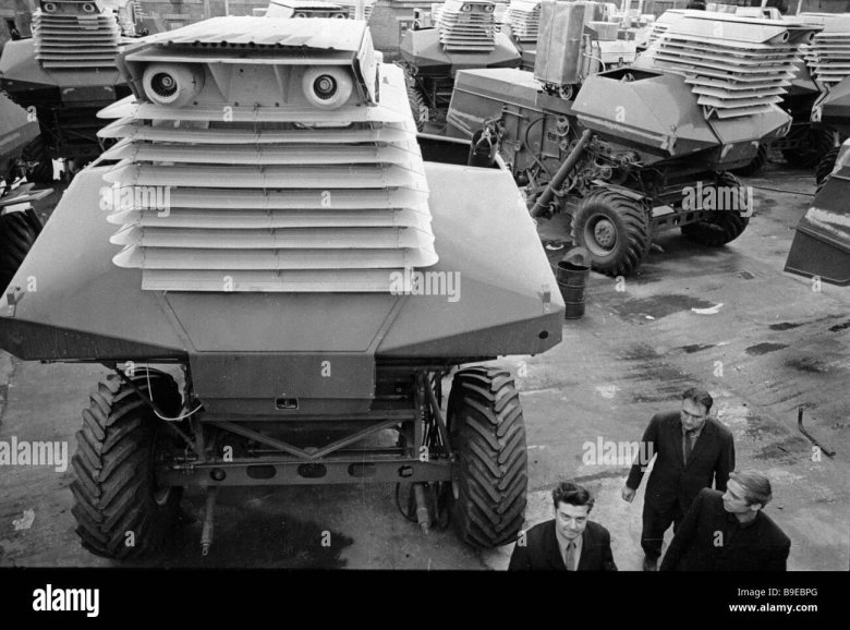 Советские комбайны Колос