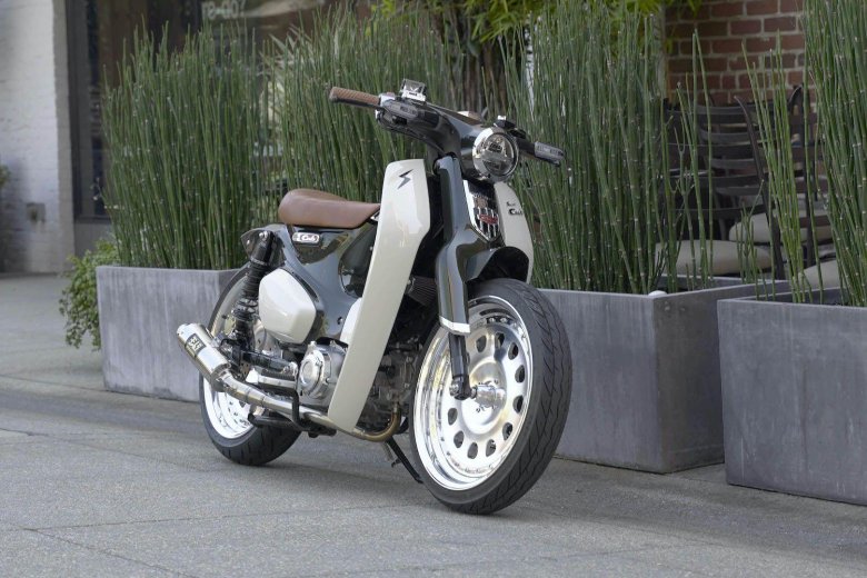 Honda super Cub 125 Custom