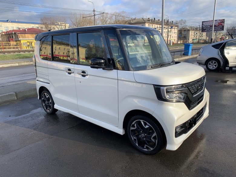 Honda n Box Custom 4wd