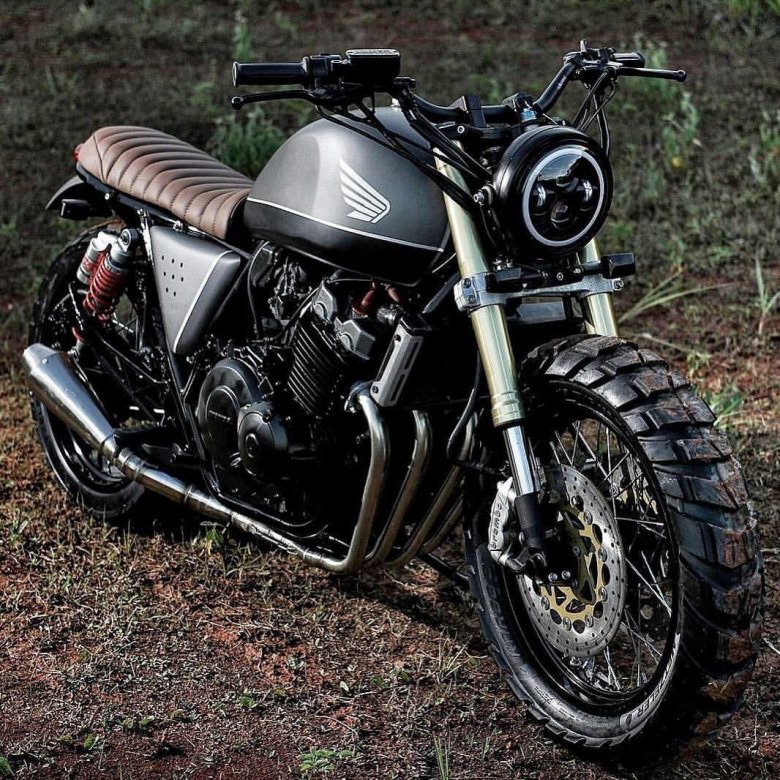 Honda CB 400 Scrambler