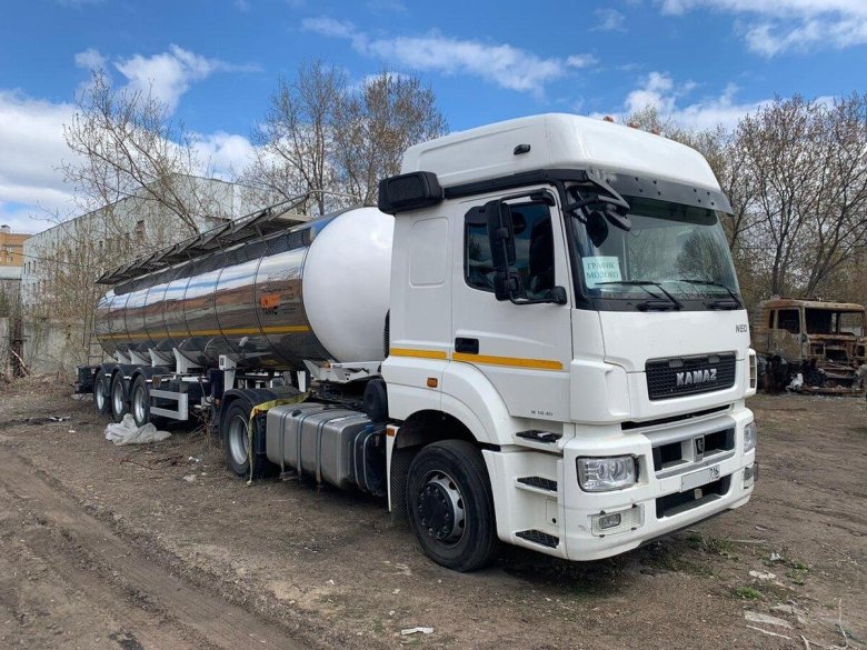 КАМАЗ 5490 молоковоз