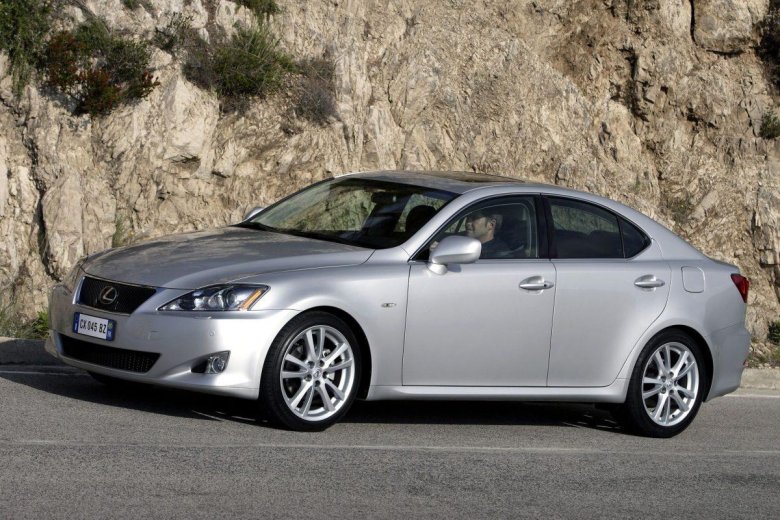 Лексус is 250