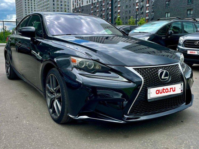 Lexus is 250 2013