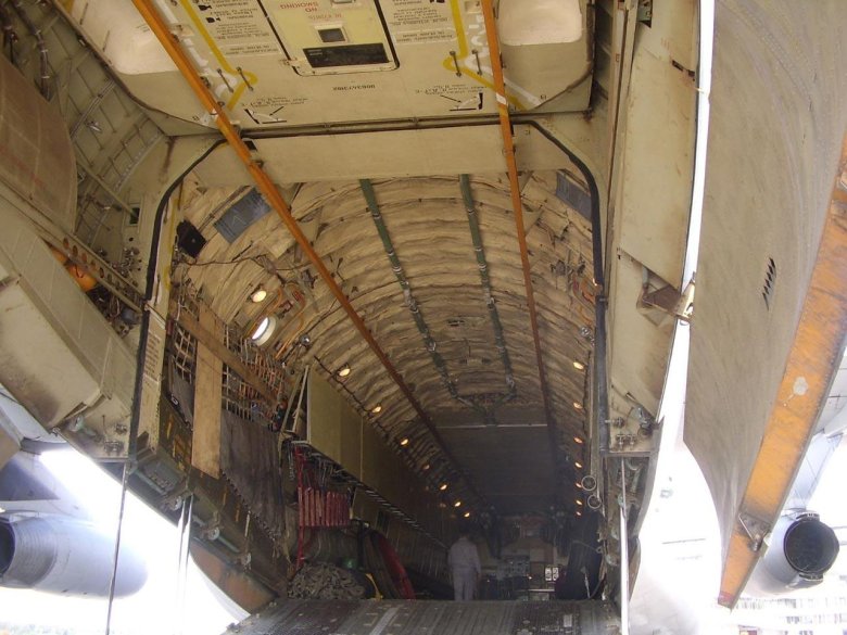 Ил 76 МД кабина