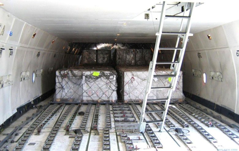 Грузовой отсек Боинга 747